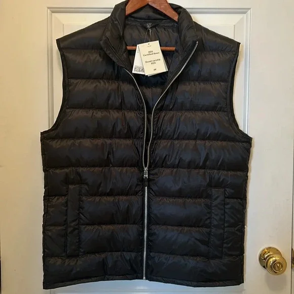 H&M feather down sleeveless zippered vest - Picture 6 of 9